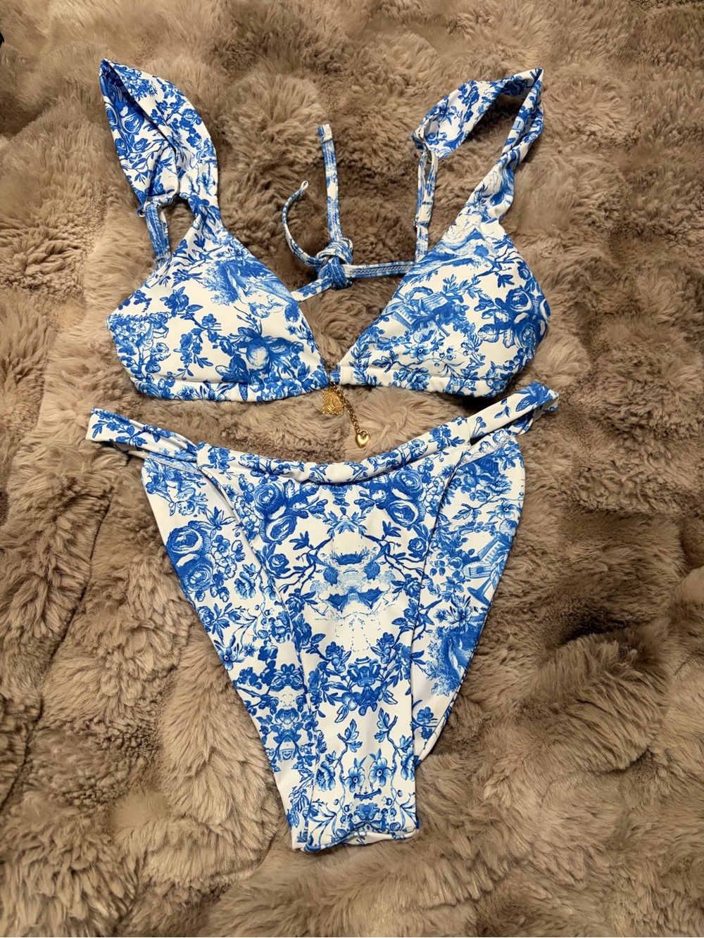 Blue Floral Print One-Piece Swimsuit - White & Blue